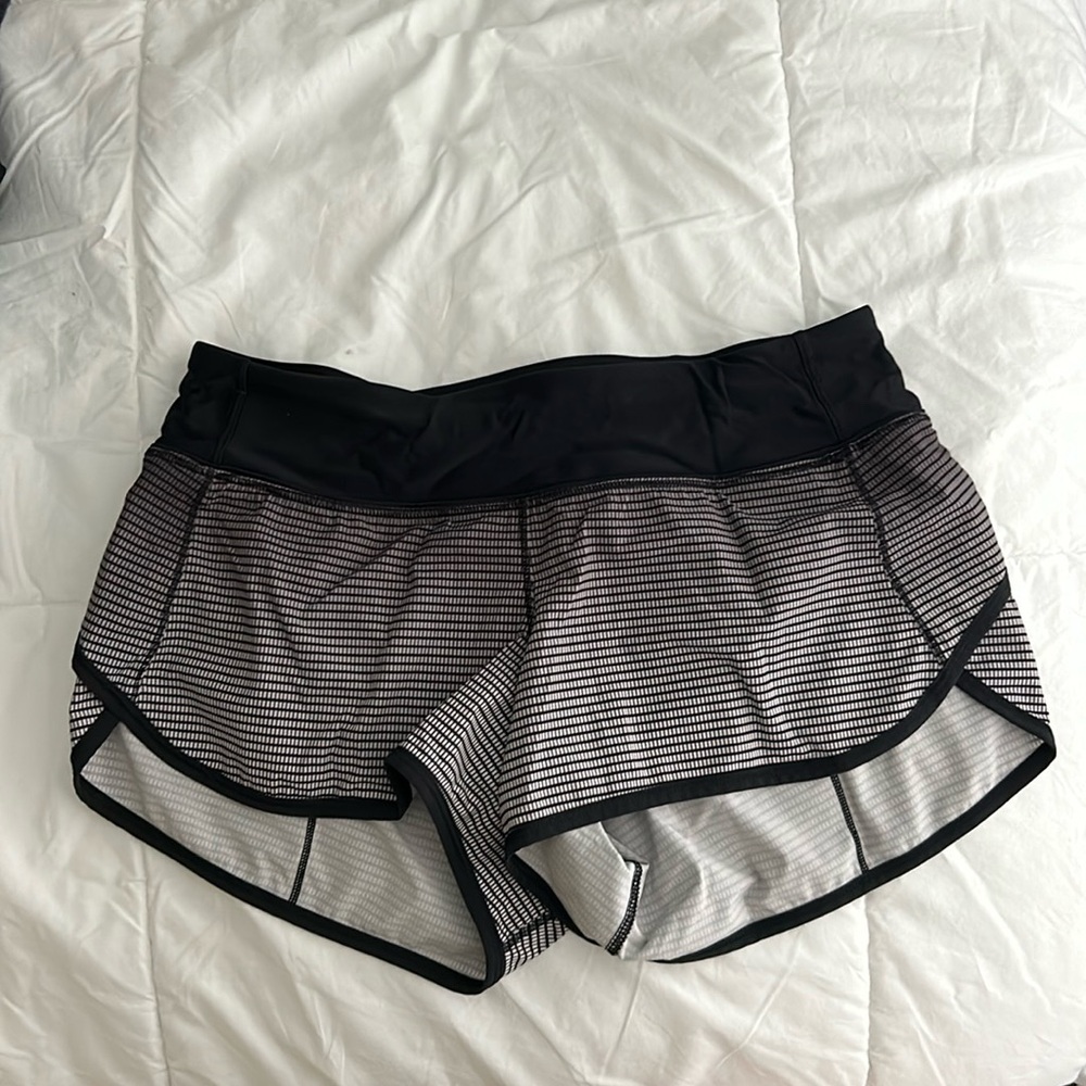 Black Lululemon Speed up shorts